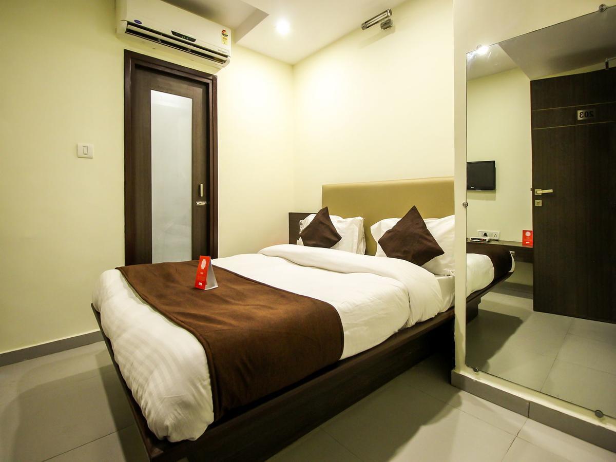 New Rajdhani Hotel ヴァドーダラー エクステリア 写真