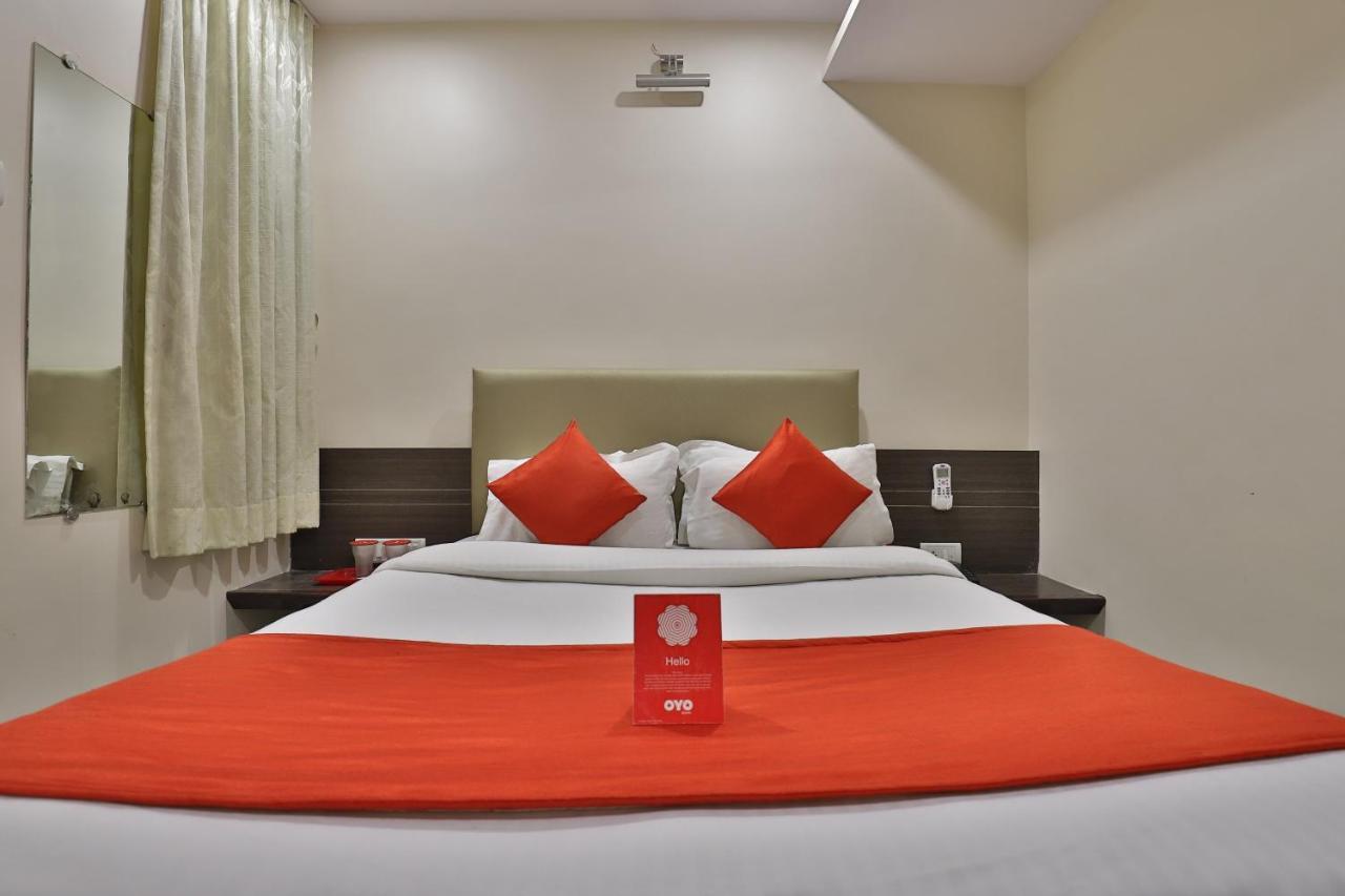 New Rajdhani Hotel ヴァドーダラー エクステリア 写真