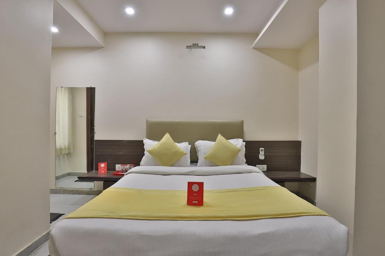 New Rajdhani Hotel ヴァドーダラー エクステリア 写真